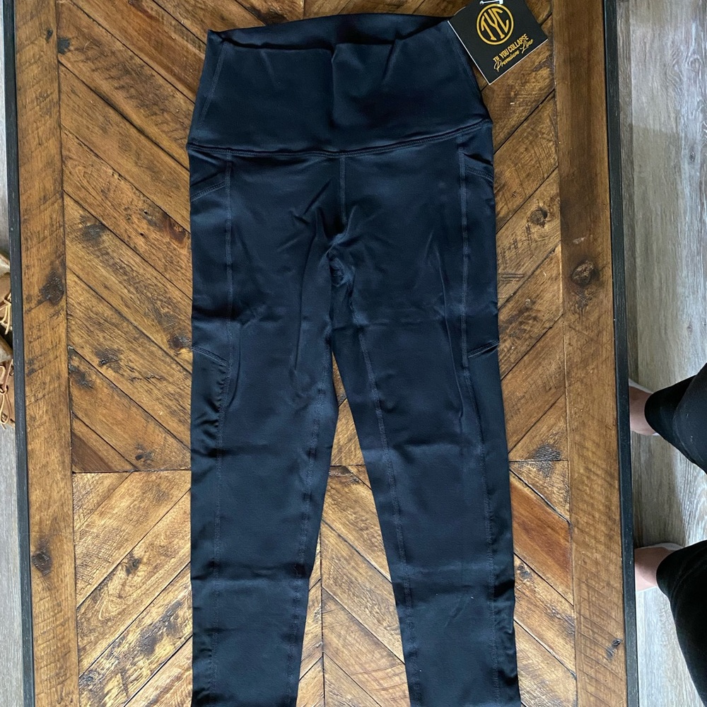 Workout pants